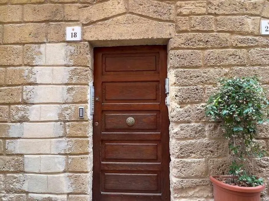 Suite Minerva 10 Steps From Piazza Civica Alghero Italy